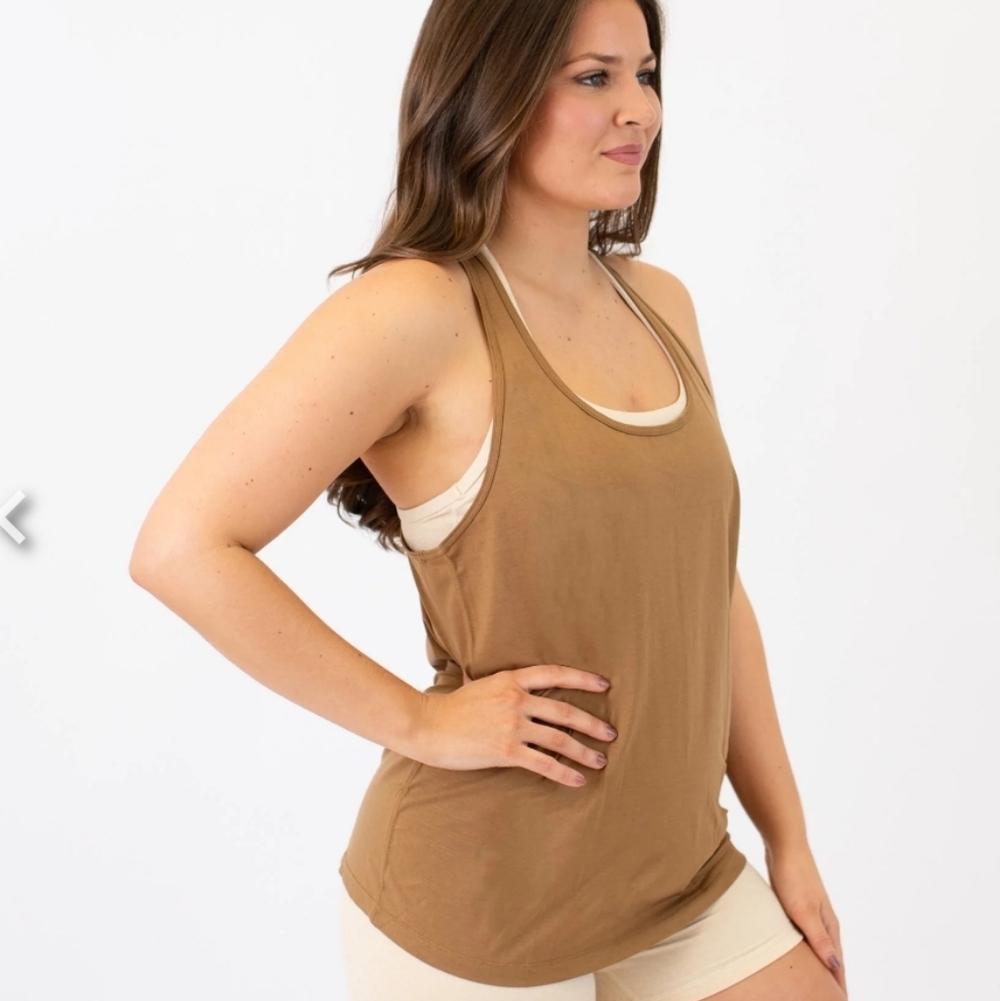 NIB FLEO Daily Racerback Tank Light Size Small